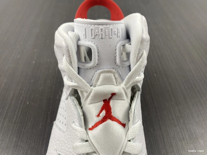 Cheap Husky 6 CT8529-162 Hare Jordan Retro 0709